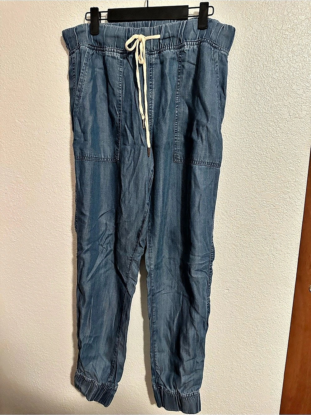 Peace & Pearl Tencel Jogger Pants in Blue Size Small